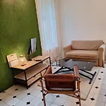 La Maison Du Bout D En *
